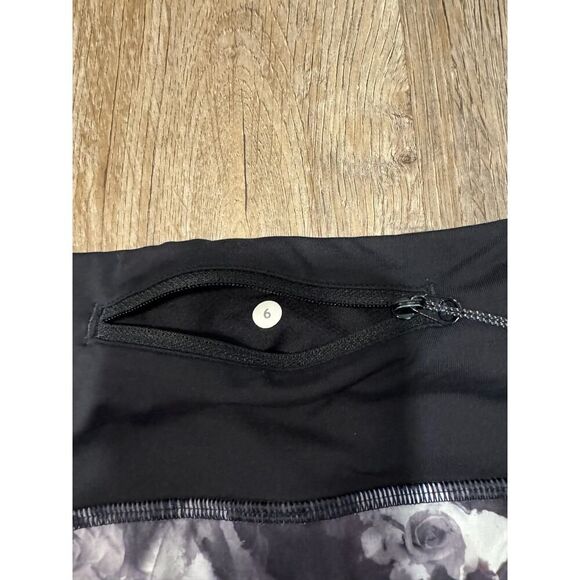 Lululemon Womens Run Times Short Size 6 - Picture 6 of 11